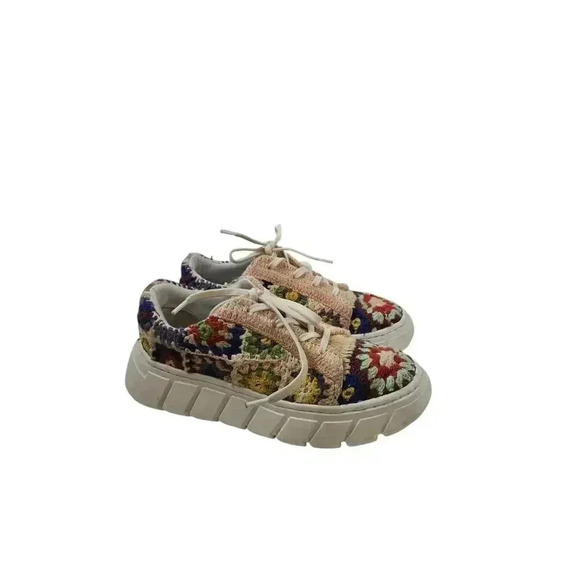 Free People Catch Me If You Can Crochet Platform Sneaker Size 36 - Picture 3 of 7